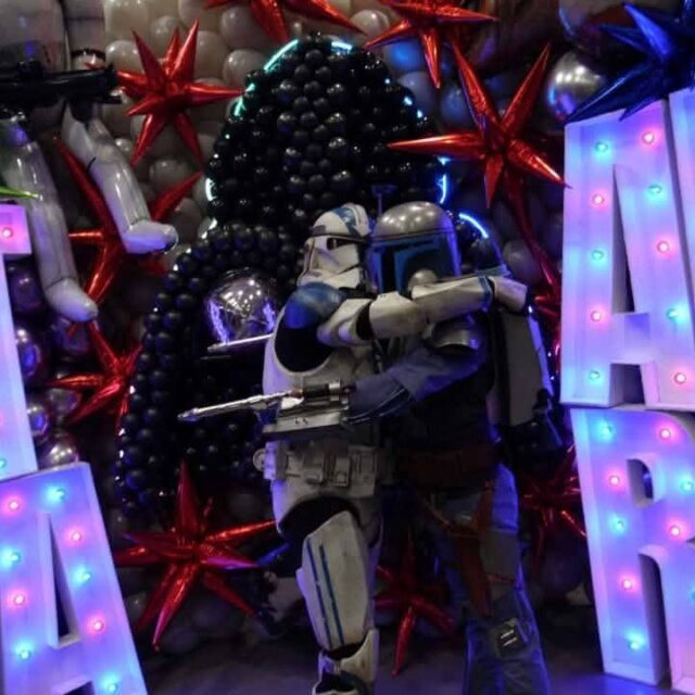 Happy National Day of Friendship! You can never have to many friends!

How are you and your friends celebrating?

 #StarkillerGarrison #starwars #BadGuysDoingGood #official501st #MTFBWY #BadGirlsDoingGreat #nationaldayoffriendship