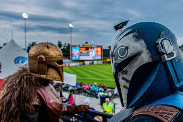 Walking the way of the mandalorian creed means you are both hunter and prey... But it seems Bo and the Armorer have found a new type of path they must walk together on this new planet. 

It seems the best strategy is required. One that consist of watching and blending in. Something tells me, Bo is not to crazy about this whole idea of waiting. 

Interested in making The Armorer or Bo-Katan Kryze?
Reach out via: .starkillergarrison.com/join/

#StarkillerGarrison #501stLegion #StarWarsFans #CosplayCrew #JoinUs #badguysdoinggood #StarWars #pittsburgh #RebelLegion #BadGirlsDoingGreat #MTFBWY #official501st #volunteersmakeadifference See less