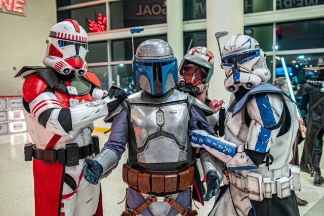 No matter what your family looks like, families are important. Here's wishing you all a Happy International Family Day!

 #bountyhuntersguild #clonetroopersdetachment #StarkillerGarrison #501stlegion #starwars #BadGuysDoingGood