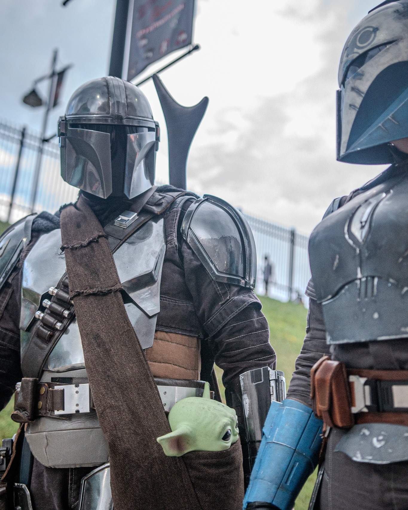 This is the way....

Are you as excited as we are for the new Star Wars movie!?! One more day!

#StarkillerGarrison #themandalorian #dindjarinandgrogu #dindjarin #mandalorians #bokatankryze